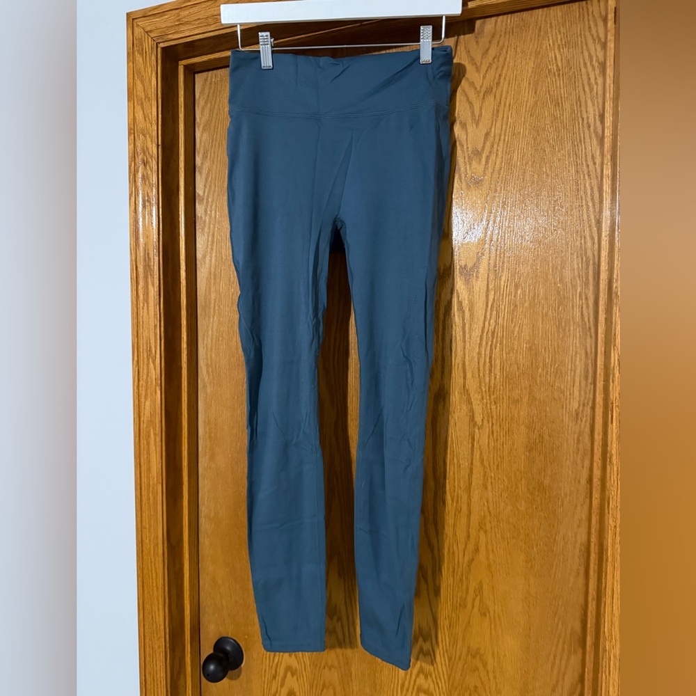Fabletics leggings